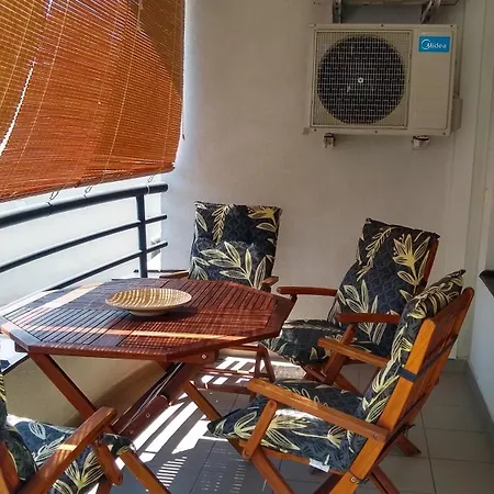 Kitti Apartment *
